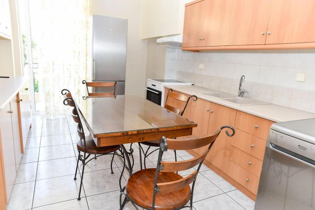Aposperite Apartment Kalamáta Buitenkant foto